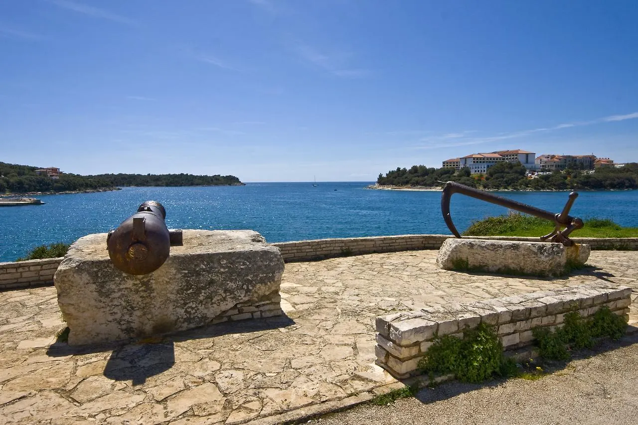 *** Vendégház Villa Andrea Pješčana Uvala Horvátország