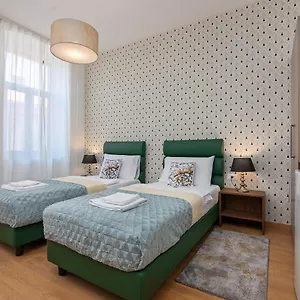 Aurora 4* Pula