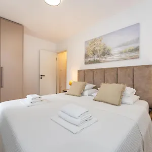 Almaris 3* Mandre