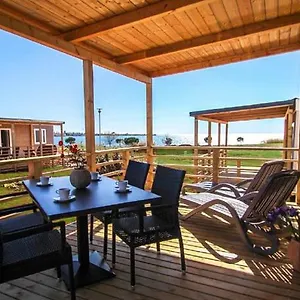 Mobile Homes Park Riviera Karigador